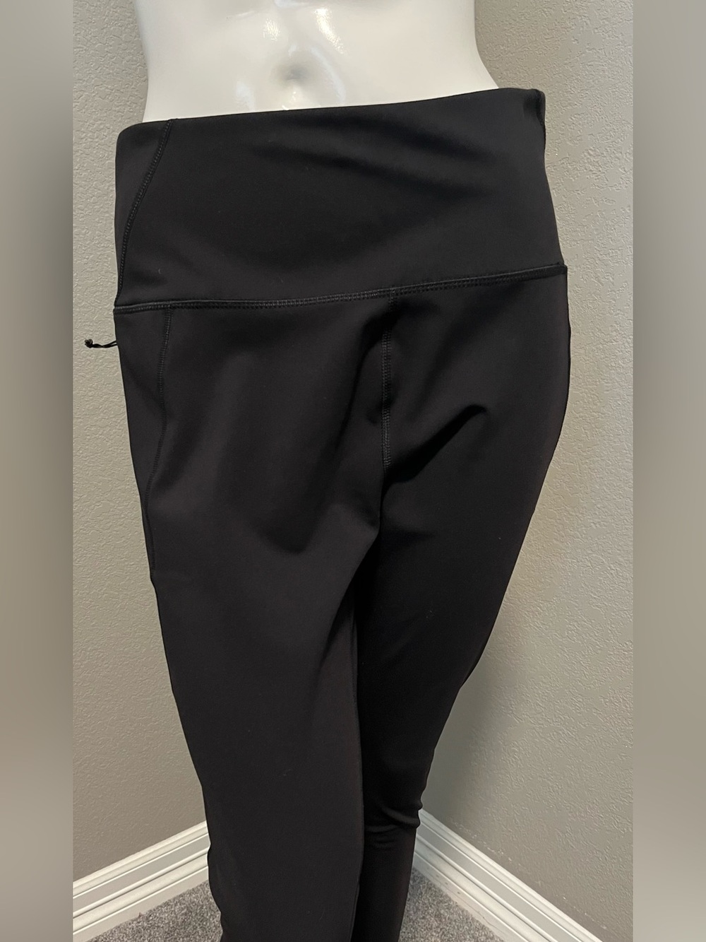 Avalanche Women’s Activewear Black Soft High- Waist Leggings Size XL - Picture 4 of 13